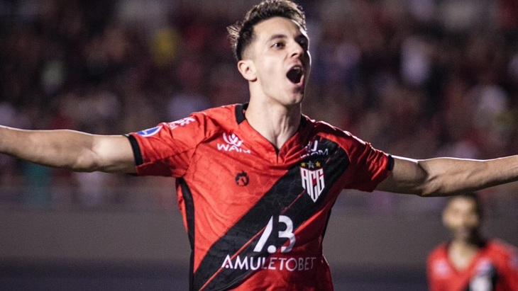 «Атлетико Гойаненсе» выиграл первый матч