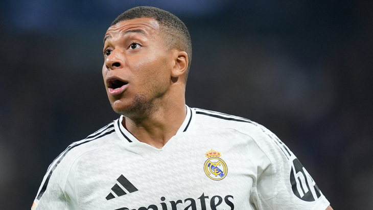 Килиан Мбаппе — нападающий «Реала»