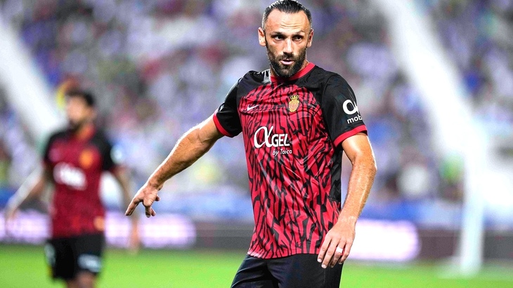 Ведат Мурики