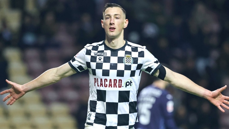 Роберт Боженик