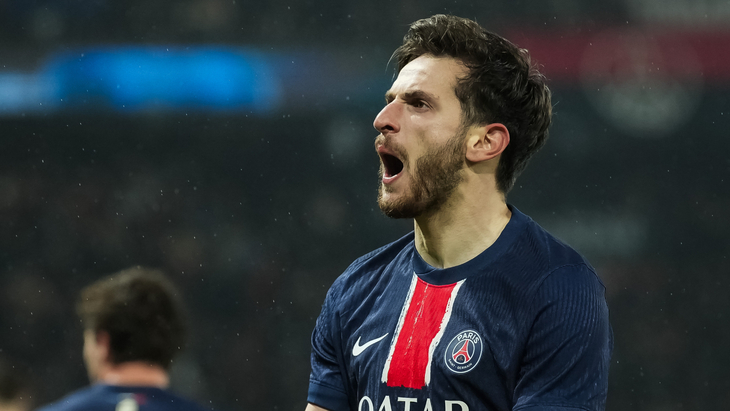 Хвича Кварацхелия — полузащитник ПСЖ