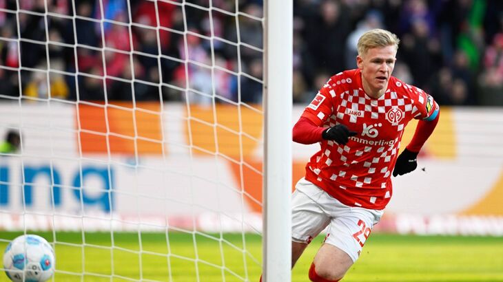 Йонатан Буркардт