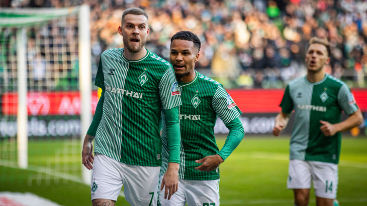 Марвин Дукш (слева)