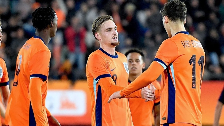 Нидерланды (U21)