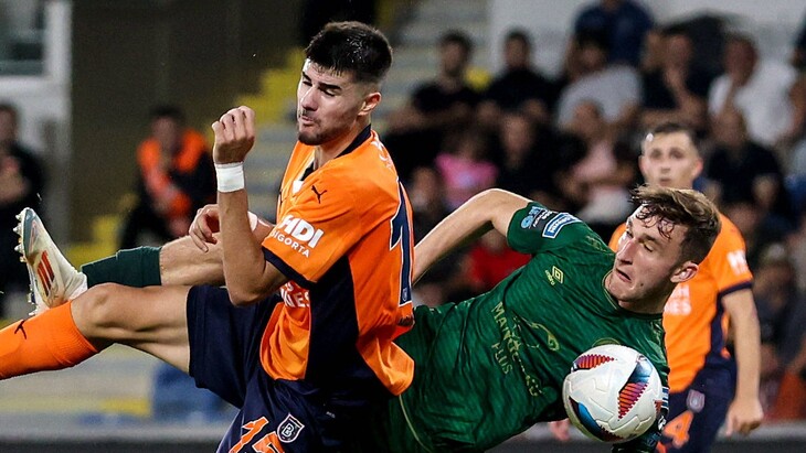 «Истанбул» — Сент-Патрикс«