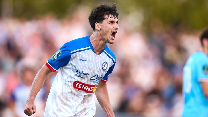 Руслан Апеков