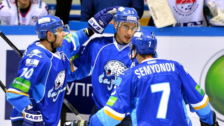 Хоккеисты «Барыса»