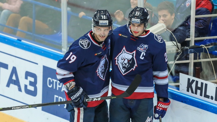 Анджей Нестрашил (слева)