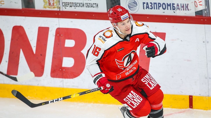 Хоккеист «Автомобилиста»