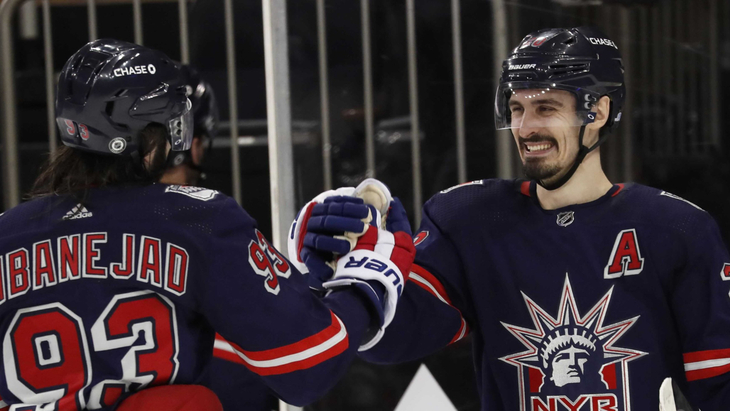 Мика Зибанежад и Крис Крайдер