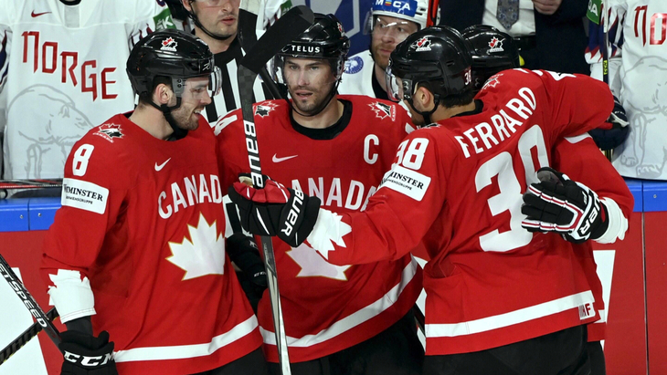 Канадцы в матче с Норвегией