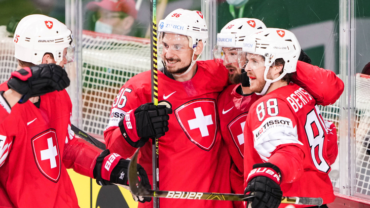 Сборная Швейцарии в игре с Великобританией