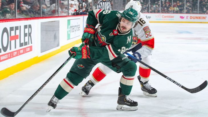 Матс Цуккарелло в игре с «Оттавой»