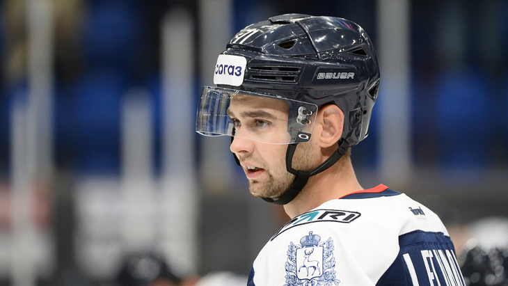 Максим Летунов