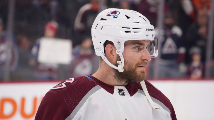 Девон Тэйвз