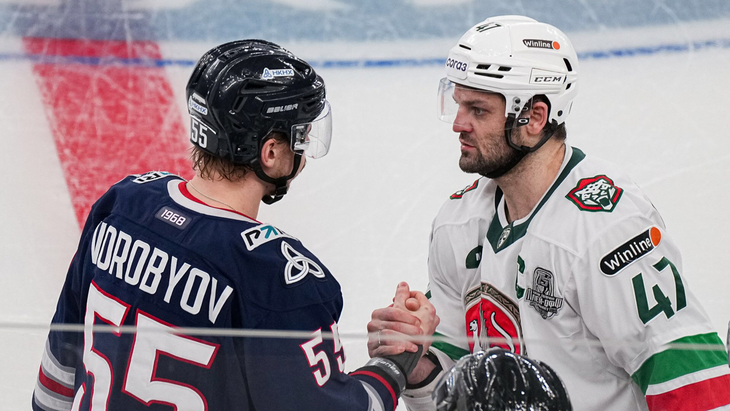 Матч между «Нефтехимиком» и «Ак Барсом» в Нижнекамске