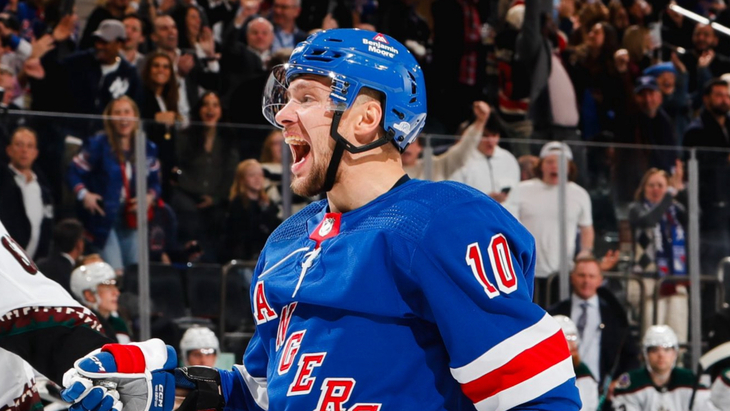 Артемий Панарин