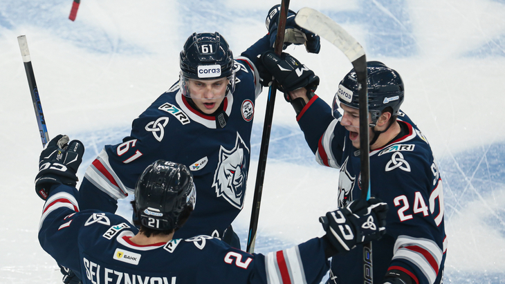 «Нефтехимик» в матче с «Ладой»