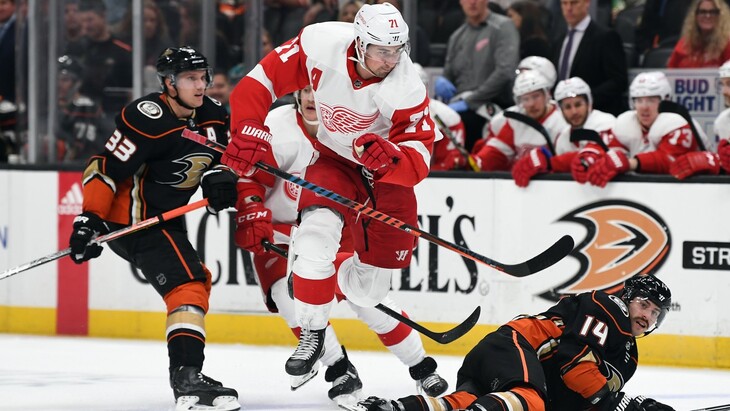 Прогноз и ставки на «Детройт» — «Оттава» Прогноз и ставки на «Детройт» — «Оттава»