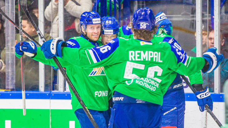 «Салават Юлаев» разгромил «Спартак» дома