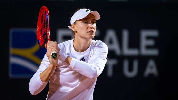 Елена Рыбакина