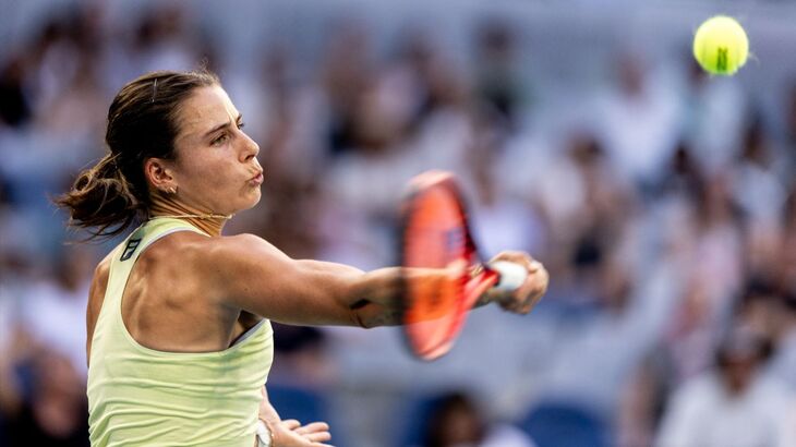 Эмма Наварро