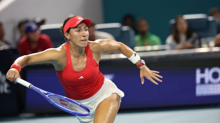 Джессика Пегула