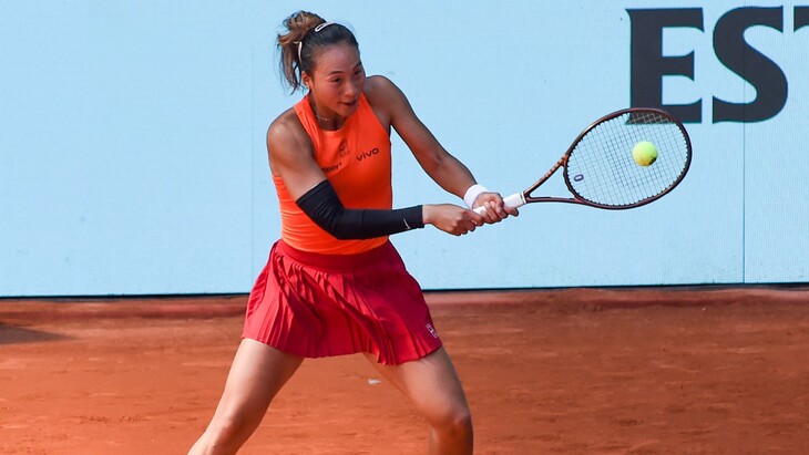 Циньвэнь Чжэн