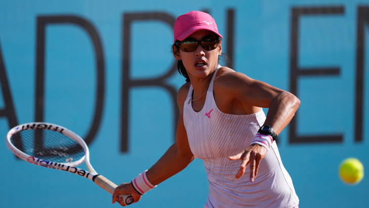 Астра Шарма