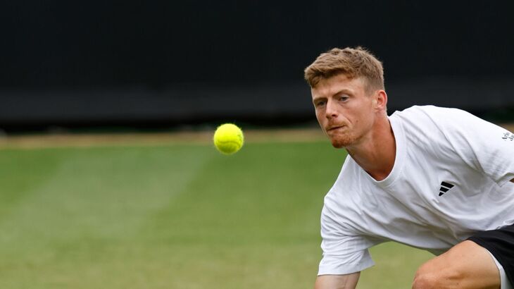 Билли Харрис