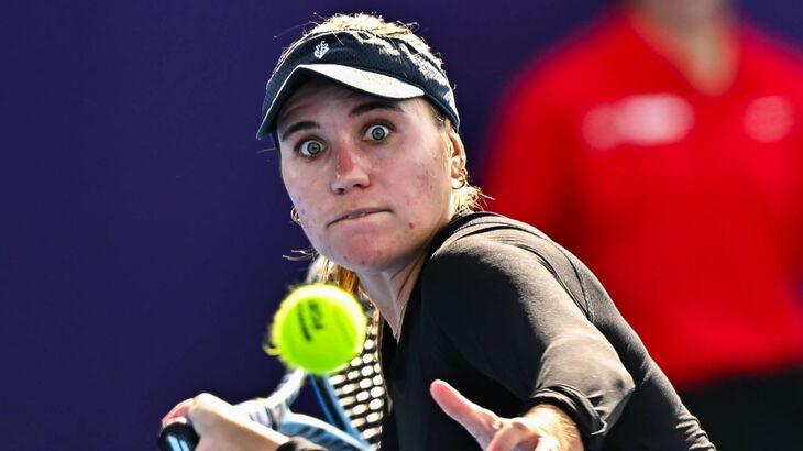 София Кенин