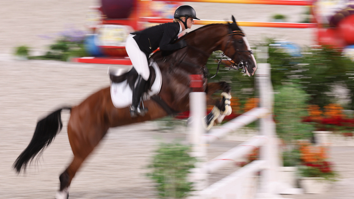 Сборная Великобритании стала лучшей в конном троеборье